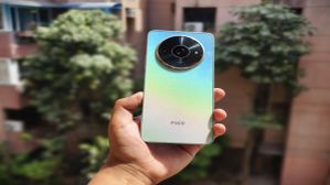 Poco C61 स्मार्टफोन 7,000 रुपये से कम दाम में लॉन्च,जानें कीमत, स्पेक्स व पहली सेल डिटेल Poco C61 स्मार्टफोन 7,000 रुपये से कम दाम में लॉन्च,जानें कीमत, स्पेक्स व पहली सेल डिटेल
