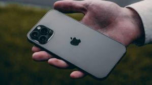 अब iPhone की रिपेयरिंग होगी आसान, अपने यूजर्स के लिए Apple की खास पेशकश अब iPhone की रिपेयरिंग होगी आसान, अपने यूजर्स के लिए Apple की खास पेशकश