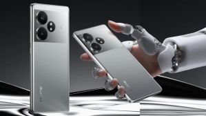 Realme GT 6T 5G फोन पर मिल रही धमाकेदार डील, Amazon से इतने कम में खरीदने का मौका Realme GT 6T 5G फोन पर मिल रही धमाकेदार डील, Amazon से इतने कम में खरीदने का मौका