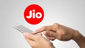 jio का 75 रुपये वाला प्लान: कम कीमत में अनलिमिटेड कॉलिंग, ज्यादा वैधता के साथ मिलेंगी ढेरों सुविधाएं jio का 75 रुपये वाला प्लान: कम कीमत में अनलिमिटेड कॉलिंग, ज्यादा वैधता के साथ मिलेंगी ढेरों सुविधाएं