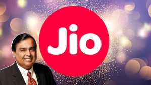 Jio के सस्ते रिचार्ज प्लान! कम कीमत में मिलते हैं जबरदस्त बेनिफिट; इन यूजर्स के लिए बेस्ट चॉइस 