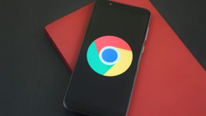 Android यूजर्स के लिए अलर्ट; इन डिवाइस में Google Chrome सपोर्ट जल्द होगा बंद Android यूजर्स के लिए अलर्ट; इन डिवाइस में Google Chrome सपोर्ट जल्द होगा बंद