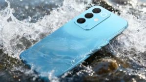 Realme 15x 5G Launch: 7,000mAh बैटरी, 50MP कैमरा और 144Hz डिस्प्ले के साथ ₹15,000 से कम में धमाका