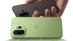 कॉम्पैक्ट फ्लैगशिप का नया किंग? 7500mAh बैटरी वाला OnePlus 15T जल्द लेगा एंट्री