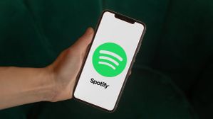 Spotify Not Working? Your Modded App Could Be the Culprit Spotify Not Working? Your Modded App Could Be the Culprit