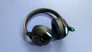 Nu Republic Starboy 6 Wireless Gaming Headset Review: Smart Design and Impressive Features on a Budget Nu Republic Starboy 6 Wireless Gaming Headset Review: Smart Design and Impressive Features on a Budget