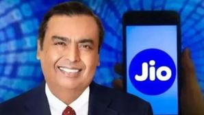 Jio Discontinues Its Cheapest Prepaid Plans; Base Tariff Becomes More Expensive