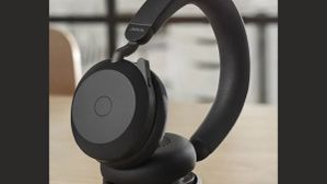 Jabra Partners with Zoom to Certify Headsets for Frontline and Hybrid Workers Jabra Partners with Zoom to Certify Headsets for Frontline and Hybrid Workers