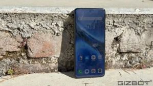 India Smartphone Shipments Rise 3% in Q3 2025; Vivo Leads Market: Report India Smartphone Shipments Rise 3% in Q3 2025; Vivo Leads Market: Report