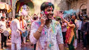 From Voice Chats to Music on Status: What’s New on WhatsApp This Holi From Voice Chats to Music on Status: What’s New on WhatsApp This Holi