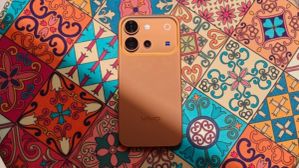 The Rise of the Creator Smartphone, and Why the vivo V80 Is Chasing It