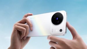 Vivo X500 Launched with MediaTek Dimensity 9600M, Android 17, Zeiss Optics, 144Hz, 7,500mAh Battery Vivo X500 Launched with MediaTek Dimensity 9600M, Android 17, Zeiss Optics, 144Hz, 7,500mAh Battery