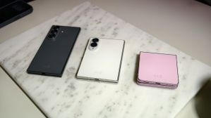 How Samsung Stayed Number One While the Phone Market Crashed How Samsung Stayed Number One While the Phone Market Crashed