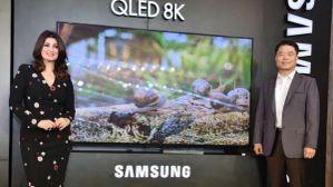 'ಸ್ಯಾಮ್‌ಸಂಗ್‌'ನ ವಿಶ್ವದ ಮೊದಲ 'QLED 8K' ಟಿವಿ ಲಾಂಚ್!..ಹೇಗಿದೆ ಗೊತ್ತಾ?