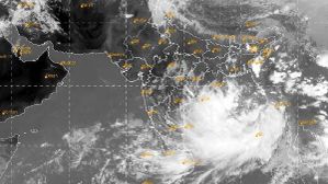 ಯಸ್ ಚಂಡಮಾರುತ: ನಿಮ್ಮ ಸ್ಮಾರ್ಟ್ಫೋನ್ ಬಳಸಿ ಲೈವ್ ಟ್ರ್ಯಾಕ್ ಮಾಡಬಹುದು! ಯಸ್ ಚಂಡಮಾರುತ: ನಿಮ್ಮ ಸ್ಮಾರ್ಟ್ಫೋನ್ ಬಳಸಿ ಲೈವ್ ಟ್ರ್ಯಾಕ್ ಮಾಡಬಹುದು!