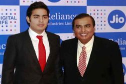 Reliance Jio: ಮುಖೇಶ್ ಅಂಬಾನಿ ರಾಜೀನಾಮೆ; ಆಕಾಶ್ ಅಂಬಾನಿ ನೂತನ ಸಾರಥಿ! Reliance Jio: ಮುಖೇಶ್ ಅಂಬಾನಿ ರಾಜೀನಾಮೆ; ಆಕಾಶ್ ಅಂಬಾನಿ ನೂತನ ಸಾರಥಿ!