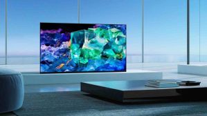 Samsung: ಸ್ಯಾಮ್‌ಸಂಗ್‌ನಿಂದ ಹೊಸ ಸ್ಮಾರ್ಟ್‌ಟಿವಿ ಅನಾವರಣ! ಬೆಲೆ ಕೇಳಿದ್ರೆ ಶಾಕ್‌ ಆಗ್ತೀರಾ!