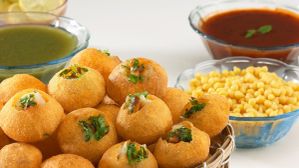 ಪಾನಿಪುರಿ ಅಂದ್ರೆ ಇಷ್ಟಾನಾ?..ಹಾಗಿದ್ರೆ ನೀವು ತಿಳಿಯಲೇಬೇಕು ಈ ಕಟ್ಟಾ-ಮಿಟ್ಟಾ ಕಹಾನಿ!