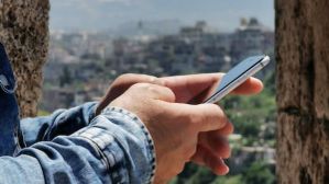  smartphone ಬಳಕೆದಾರರು 1ರೂ.ಖರ್ಚು ಮಾಡಿದ್ರೆ 6ರೂ.ಗಳ ಲಾಭ ಪಡೆಯುತ್ತಾರಂತೆ! 