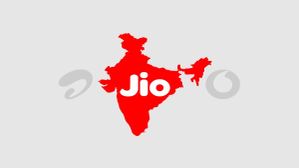 Jio..ಗ್ರಾಮೀಣ ಭಾರತದಲ್ಲಿ ಮೇಲುಗೈ ಸಾಧಿಸಿದ ಜಿಯೋ; ಏರ್‌ಟೆಲ್‌, ವಿ ಟೆಲಿಕಾಂಗೆ ನಡುಕ ಶುರು! 