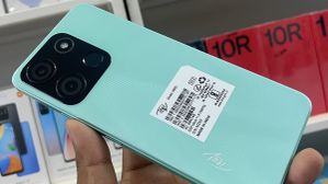 ಭಾರೀ ಬೆಲೆ ಇಳಿಕೆ ಕಂಡಿದೆ ಈ ಅಗ್ಗದ ಸ್ಮಾರ್ಟ್‌ಫೋನ್‌!..ಅಚ್ಚರಿಯ ಬೆಲೆ!