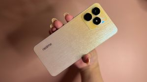 ರಿಯಲ್‌ಮಿಯ ಇತ್ತೀಚಿನ ಈ ಫೋನಿಗೆ ಭಾರೀ ರಿಯಾಯಿತಿ!..ಅಧಿಕ ಬ್ಯಾಟರಿ ಆಯ್ಕೆ!