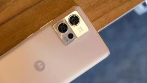 ಮೊಟೊರೊಲಾದ ಈ ಬೊಂಬಾಟ್‌ ಫೋನಿಗೆ ಭಾರೀ ರಿಯಾಯಿತಿ!