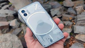 ಆಕರ್ಷಕ ಡಿಸೈನ್‌ ಇರುವ ಈ ನಥಿಂಗ್ ಫೋನ್ ಮೊಬೈಲ್‌ಗೆ ಸೂಪರ್‌ ಆಫರ್‌!