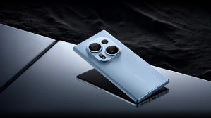 ಈ ಫ್ಲ್ಯಾಗ್‌ಶಿಪ್‌ ಫೋನ್‌ ಬೆಲೆಯಲ್ಲಿ ನೇರ ಇಳಿಕೆ!..ಆಫರ್‌ಗೆ ಗ್ರಾಹಕರು ಫಿದಾ!