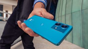 ಈ ಫೋನ್ ಬೆಲೆಯಲ್ಲಿ ಇಳಿಕೆ!..ಇದರ ಫೀಚರ್ಸ್ ಹಾಗೂ ಡಿಸೈನ್ಗೆ ನೀವು ಫಿದಾ ಆಗ್ತೀರಾ! ಈ ಫೋನ್ ಬೆಲೆಯಲ್ಲಿ ಇಳಿಕೆ!..ಇದರ ಫೀಚರ್ಸ್ ಹಾಗೂ ಡಿಸೈನ್ಗೆ ನೀವು ಫಿದಾ ಆಗ್ತೀರಾ!