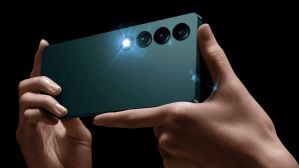 21 ಸೆಕೆಂಡ್‌ಗಳಲ್ಲಿ 25 ಸಾವಿರ ಫೋನ್‌ ಸೇಲ್! 200MP ಕ್ಯಾಮೆರಾ.. 12GB RAM, ಯಾವುದು ಈ ಫೋನ್?  