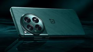 OnePlus: ಒನ್‌ಪ್ಲಸ್‌ 12R ಸ್ಮಾರ್ಟ್‌ಫೋನ್‌ನ ಬ್ಯಾಟರಿ, ಡಿಸ್‌ಪ್ಲೇ ಬಗ್ಗೆ ಹೊರಬಿತ್ತು ಅಧಿಕೃತ ಮಾಹಿತಿ! ವಾವ್‌ ಅಂತೀರಾ...
