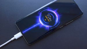 ಅಧಿಕ ಬ್ಯಾಟರಿ ಸೌಲಭ್ಯ ಇರುವ ಬೆಸ್ಟ್ ಮೀಡ್ರೇಂಜ್ ಫೋನ್ಗಳ ಲಿಸ್ಟ್ ಇಲ್ಲಿದೆ! ಅಧಿಕ ಬ್ಯಾಟರಿ ಸೌಲಭ್ಯ ಇರುವ ಬೆಸ್ಟ್ ಮೀಡ್ರೇಂಜ್ ಫೋನ್ಗಳ ಲಿಸ್ಟ್ ಇಲ್ಲಿದೆ!