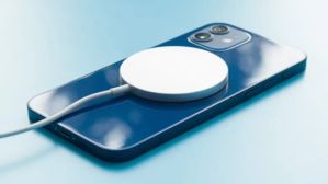 iPhone: ಆಪಲ್ ಅಂತಿಮವಾಗಿ ಐಫೋನ್ 12 ಬಳಕೆದಾರರಿಗೆ ಗುಡ್ ನ್ಯೂಸ್ ನೀಡಿಯೇ ಬಿಟ್ಟಿತು! ಏನದು? iPhone: ಆಪಲ್ ಅಂತಿಮವಾಗಿ ಐಫೋನ್ 12 ಬಳಕೆದಾರರಿಗೆ ಗುಡ್ ನ್ಯೂಸ್ ನೀಡಿಯೇ ಬಿಟ್ಟಿತು! ಏನದು?