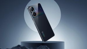Realme: ರಿಯಲ್ಮಿಯ ಈ ಫೇಮಸ್ ಫೋನ್ಗೆ 36% ರಿಯಾಯಿತಿ! 128 GB ROM.. 64MP ಕ್ಯಾಮೆರಾ Realme: ರಿಯಲ್ಮಿಯ ಈ ಫೇಮಸ್ ಫೋನ್ಗೆ 36% ರಿಯಾಯಿತಿ! 128 GB ROM.. 64MP ಕ್ಯಾಮೆರಾ