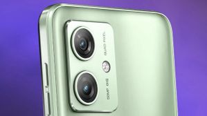 ನಾಳೆ ಖರೀದಿಗೆ ಲಭ್ಯವಾಗಲಿದೆ 12GB RAM ಸೌಲಭ್ಯದ ಈ ಸ್ಟೈಲಿಶ್ ಫೋನ್! ನಾಳೆ ಖರೀದಿಗೆ ಲಭ್ಯವಾಗಲಿದೆ 12GB RAM ಸೌಲಭ್ಯದ ಈ ಸ್ಟೈಲಿಶ್ ಫೋನ್!