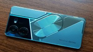 ಈ ಸ್ಟೈಲಿಶ್‌ 5G ಫೋನಿನ ಬೆಲೆಯಲ್ಲಿ ಇಳಿಕೆ!..ಗ್ರಾಹಕರಿಗೆ ಸಖತ್‌ ಉಳಿತಾಯ!