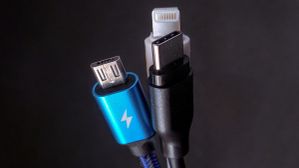 ನೀವು ಬಳಸುವ ಯುಎಸ್‌ಬಿ ಮತ್ತು ಕೇಬಲ್​ ಬಗ್ಗೆ ನಿಮಗೆಷ್ಟು ಗೊತ್ತು? ಇಲ್ಲಿದೆ ಸಂಕ್ಷಿಪ್ತ ಮಾಹಿತಿ