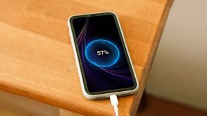 ಕೇವಲ 10 ನಿಮಿಷಗಳಲ್ಲಿ ಫುಲ್‌ ಚಾರ್ಜ್‌ ಆಗುವ 5G ಮೊಬೈಲ್‌ಗಳಿವು!: ಕೈಗೆಟುಕುವ ಬೆಲೆ, ಬೊಂಬಾಟ್ ಫೀಚರ್ಸ್‌