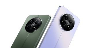 ರೌಂಡ್‌ ಕ್ಯಾಮೆರಾ ರಚನೆ ಇರುವ ಈ 5G ಫೋನ್‌ ಬೆಲೆಯಲ್ಲಿ ಭರ್ಜರಿ ಇಳಿಕೆ!