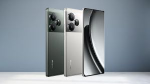 Realme: ಇಂದು Realme GT 6 ಫಸ್ಟ್ ಸೇಲ್.. ಭರ್ಜರಿ ಫೀಚರ್ಸ್, ಭರಪೂರ ಡಿಸ್ಕೌಂಟ್ Realme: ಇಂದು Realme GT 6 ಫಸ್ಟ್ ಸೇಲ್.. ಭರ್ಜರಿ ಫೀಚರ್ಸ್, ಭರಪೂರ ಡಿಸ್ಕೌಂಟ್