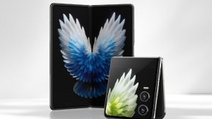 Tecno: ಭಾರತಕ್ಕೆ ಬರ್ತಿದೆ ದೈತ್ಯ ಫೋನ್; 512GB ಸ್ಟೋರೇಜ್‌.. ಟ್ರಿಪಲ್ 50MP ಕ್ಯಾಮೆರಾ.. ಲಾಂಚ್ ಯಾವಾಗ?