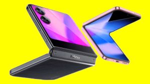 79,999ರೂ. ಬೆಲೆಯ ಈ ಫ್ಲಿಪ್‌ ಫೋನ್‌ ಈಗ 49,999ರೂ. ಗಳಿಗೆ ಲಭ್ಯ!