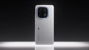 ನಾಳೆ ದೈತ್ಯ iQOO 13 ಫೋನ್‌ ಫಸ್ಟ್‌ ಸೇಲ್‌; ಜಬರ್ದಸ್ತ್‌ ಪ್ರೊಸೆಸರ್‌ ಪವರ್‌!