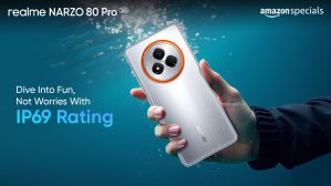 Realme: ಕೇವಲ 17,999 ಸಾಕು! 6000mAh ಬ್ಯಾಟರಿ.. ಅಂಡರ್ ವಾಟರ್ ಕ್ಯಾಮೆರಾ.. ಯಾವ ಫೋನ್?