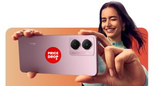 Realme: ಹೊಸ ಫೋನಿಗೆ ಭರ್ಜರಿ ಆಫರ್; 6000mAh ಬ್ಯಾಟರಿ, 50MP ಕ್ಯಾಮೆರಾ.. ಎಷ್ಟಿತ್ತು? ಎಷ್ಟಾಗಿದೆ? Realme: ಹೊಸ ಫೋನಿಗೆ ಭರ್ಜರಿ ಆಫರ್; 6000mAh ಬ್ಯಾಟರಿ, 50MP ಕ್ಯಾಮೆರಾ.. ಎಷ್ಟಿತ್ತು? ಎಷ್ಟಾಗಿದೆ?