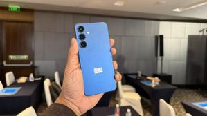 Galaxy S25 FE: ಬಿಡುಗಡೆಗೆ ಮುನ್ನವೇ ಡಿಸೈನ್ ಮತ್ತು ಫೀಚರ್ಸ್ ಬಹಿರಂಗ! Galaxy S25 FE: ಬಿಡುಗಡೆಗೆ ಮುನ್ನವೇ ಡಿಸೈನ್ ಮತ್ತು ಫೀಚರ್ಸ್ ಬಹಿರಂಗ!