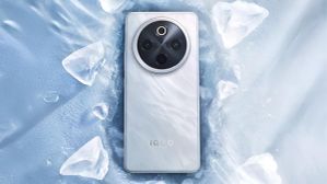 7300 mAh ಬ್ಯಾಟರಿ, 4K ಕ್ಯಾಮೆರಾದ ಈ ಫೋನ್ ಬೆಲೆ ಈಗ ₹20,998!