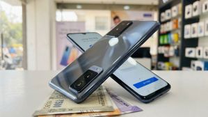 vivo V70 FE ಬಿಡುಗಡೆ: 7000mAh ಬ್ಯಾಟರಿ ಮ್ಯಾಜಿಕ್ ನೋಡಿ! vivo V70 FE ಬಿಡುಗಡೆ: 7000mAh ಬ್ಯಾಟರಿ ಮ್ಯಾಜಿಕ್ ನೋಡಿ!