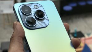 பட்ஜெட் விலை.. 108எம்பி கேமரா.. 256ஜிபி மெமரி.. வருகிறது Infinix 5ஜி போன்.. எந்த மாடல்? பட்ஜெட் விலை.. 108எம்பி கேமரா.. 256ஜிபி மெமரி.. வருகிறது Infinix 5ஜி போன்.. எந்த மாடல்?